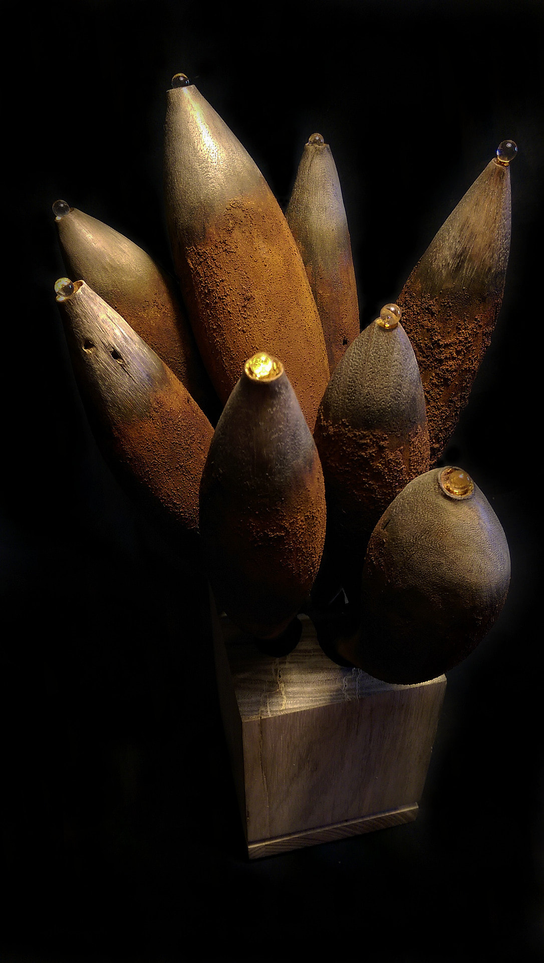 anenome wooden sculpture, grapes, squirt, nudi, tentacle, jewel, brandt naock